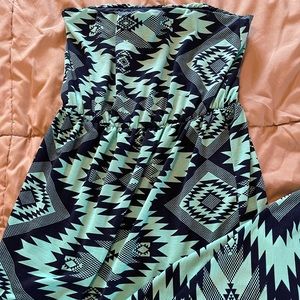 Pink blush maxi dress size m